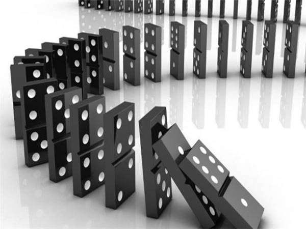 Hiệu ứng Domino là gì? Nguyên tắc hoạt động của nó ra sao