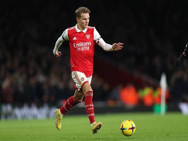 Tin Arsenal 16/10: Odegaard có cơ hội lớn sở hữu chiếc áo số 10