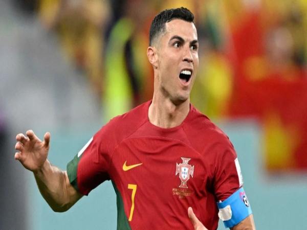 Ronaldo có tất cả bao nhiêu danh hiệu trong sự nghiệp?