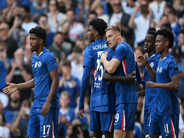 Chelsea chi mạnh trên thị trường chuyển nhượng