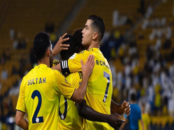 Tin BĐ: Ronaldo ‘ra tay’ chỉ đạo, giúp Al Nassr hóa giải
