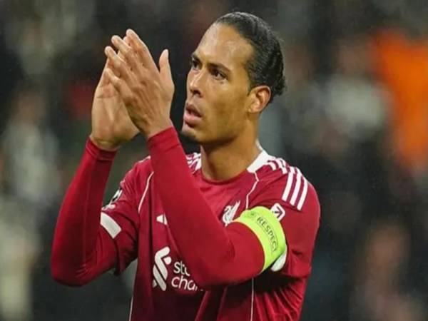 Van Dijk: “Không khí tại Liverpool rất buồn, nhưng không phải khủng hoảng”