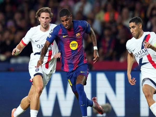 Tin Barcelona: Deco tiết lộ tương lai Marcus Rashford