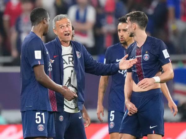 Matvey Safonov – Người hùng của PSG