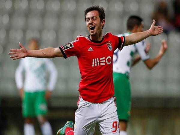 Bernardo Silva từng khoác áo những đội bóng nào?